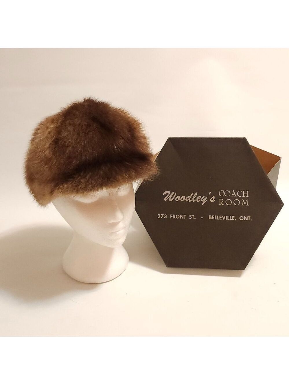STUNNING VINTAGE Muskrat Fur Hair Ladies Peak Hat with Original Hat Box